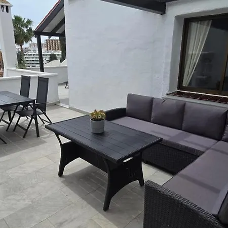 Delightful 2 Bed, Pueblo Evita Benalmádena