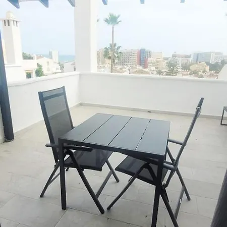 Delightful 2 Bed, Pueblo Evita