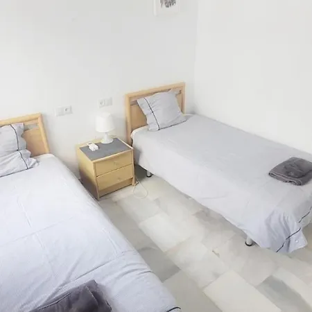 Delightful 2 Bed, Pueblo Evita Daire Benalmádena
